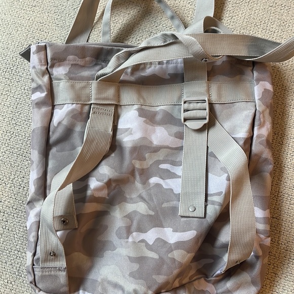 VS PINK back pack - Picture 4 of 4